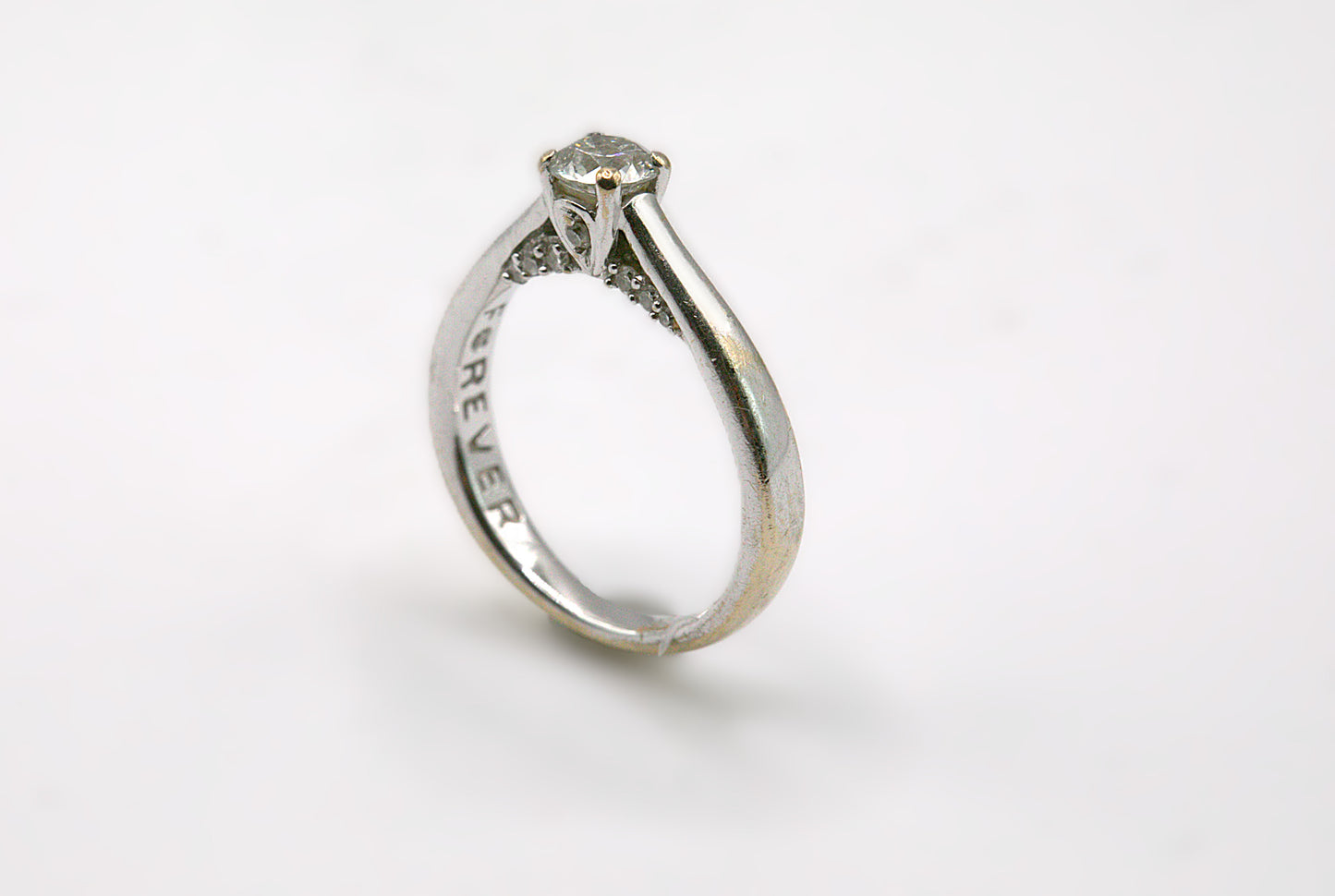 Diamond Solitaire Engagement Ring with Diamond-Set Shoulders – 18 Carat White Gold – Size J