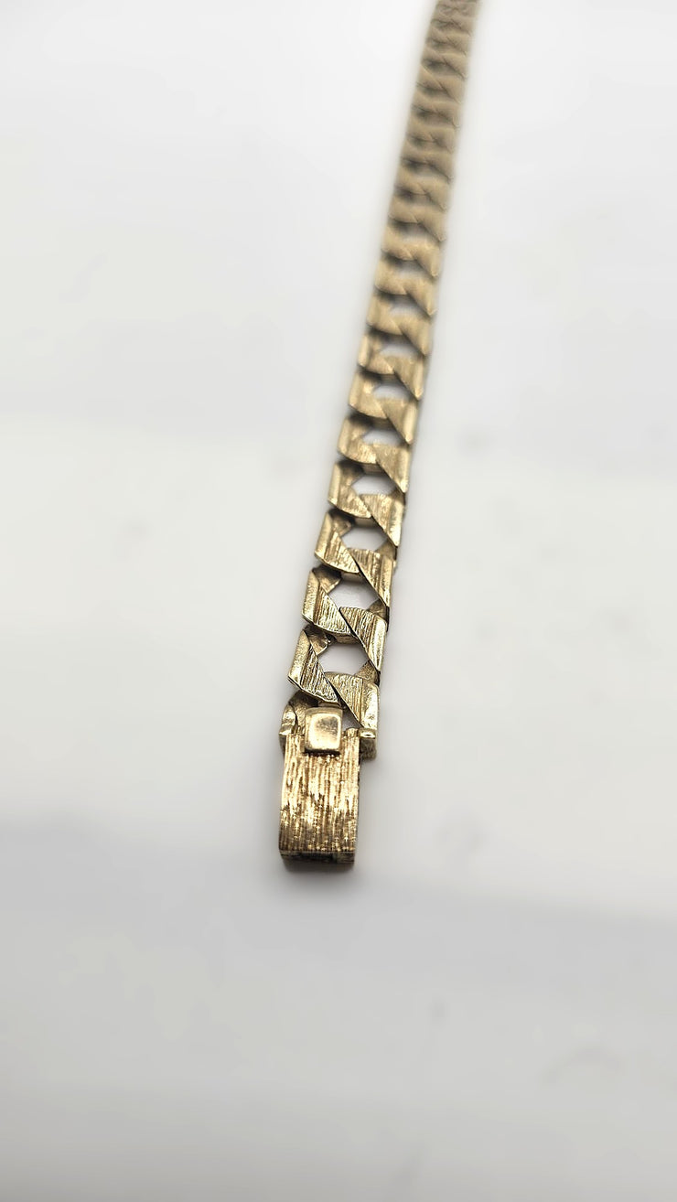 Curb Bracelet - 9ct Gold