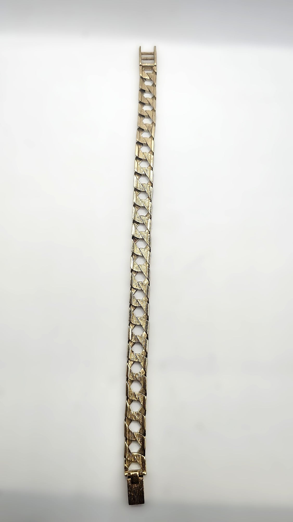Curb Bracelet - 9ct Gold