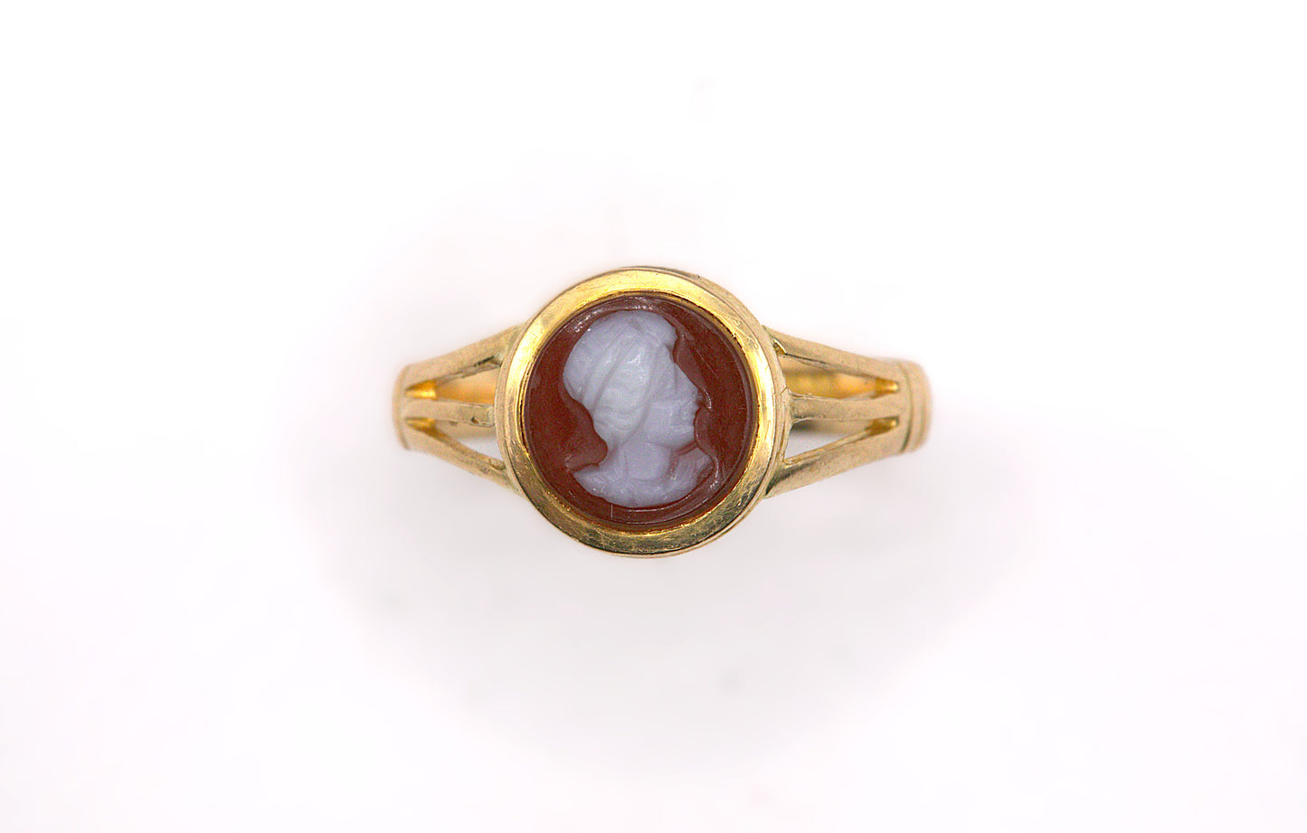 Cabochon Garnet Ring