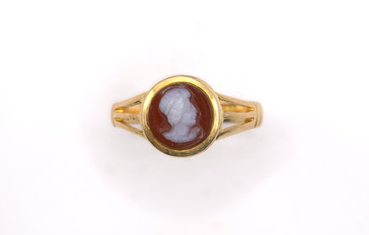 Cabochon Garnet Ring