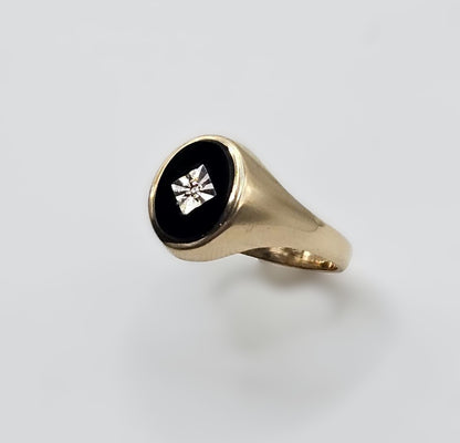 Signet Ring - 9ct Gold - Size X