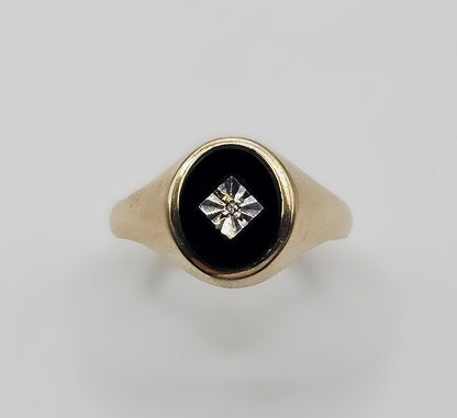 Signet Ring - 9ct Gold - Size X