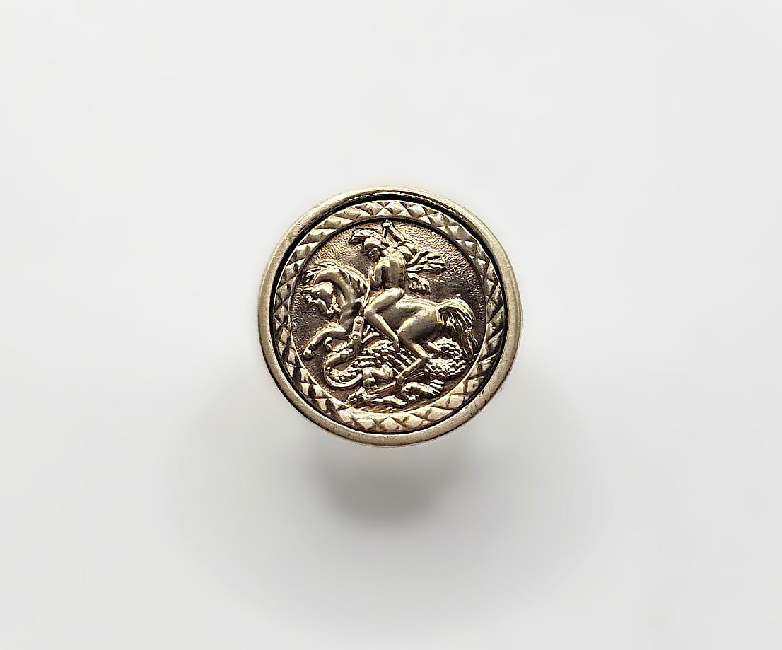 Medallion Ring - 9ct Gold - Size U